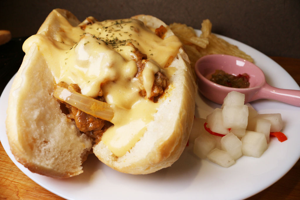 台南熱壓吐司-米夏手作吐司盒子 餐點豪邁、寵物友善與可客製化餐點 台南熱壓吐司-米夏手作吐司盒子 餐點豪邁、寵物友善與可客製化餐點