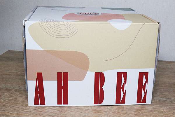 宅配蛋糕推薦 Ah Bee Cakery台灣少見的香蘭戚風蛋糕 斑蘭蛋糕 道地南洋風味與浪漫異國情緣 飯桶家族的吃喝玩樂 痞客邦