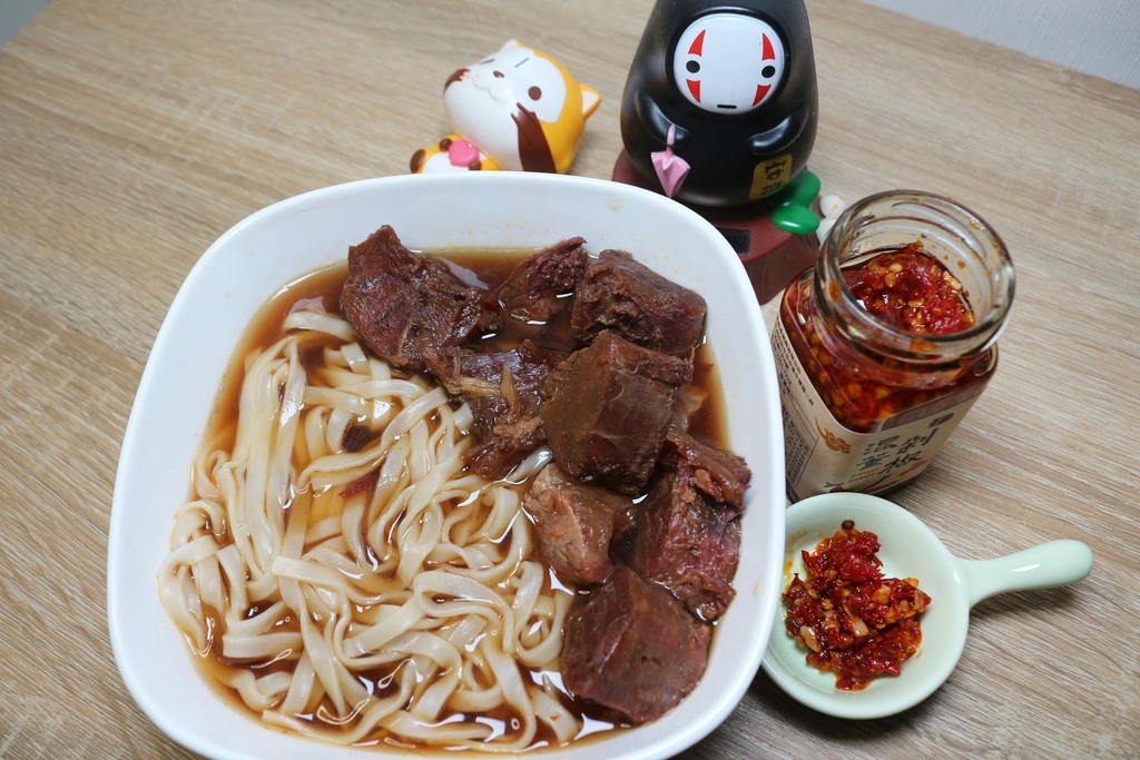 混董牛肉麵-min.jpg 混董牛肉麵-min.jpg
