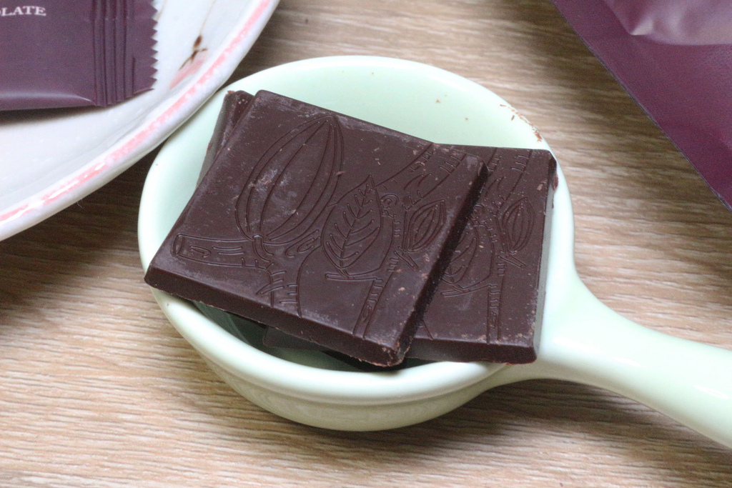 享吃就吃72%巧克⼒ (12).JPG