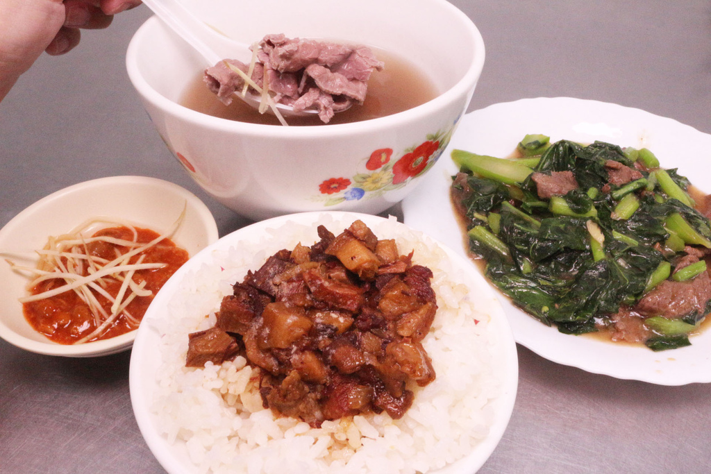 台南東區妞牛肉湯 (5).jpg 台南東區妞牛肉湯 (5).jpg