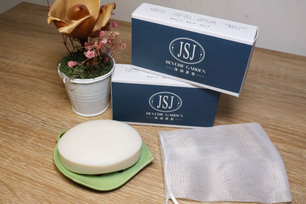 JSJ沐浴菲皂 (1).jpg JSJ沐浴菲皂 (1).jpg