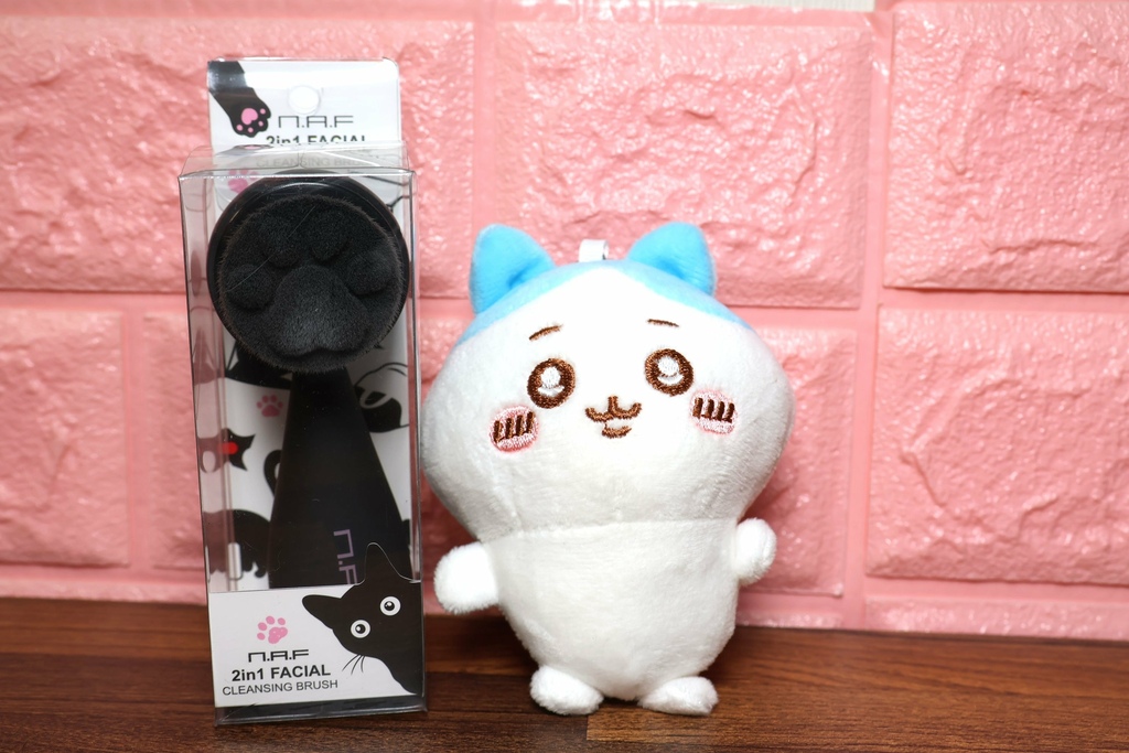 NAF忍者貓洗卸喵喵刷(竹碳軟毛設計) (1).JPG