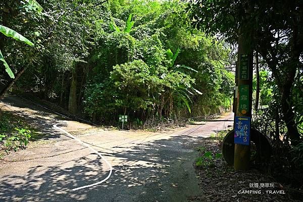 【露營趣】南投. 雲野露營區 ★百萬夜景印眼前、置身茶園中的