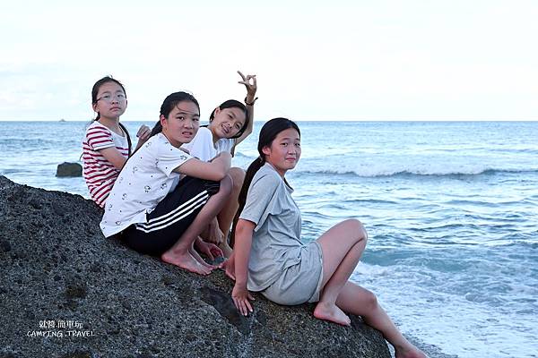 【露營趣】台東.巴歌浪船屋藝術園區 ★超浪漫的面海露營區、東