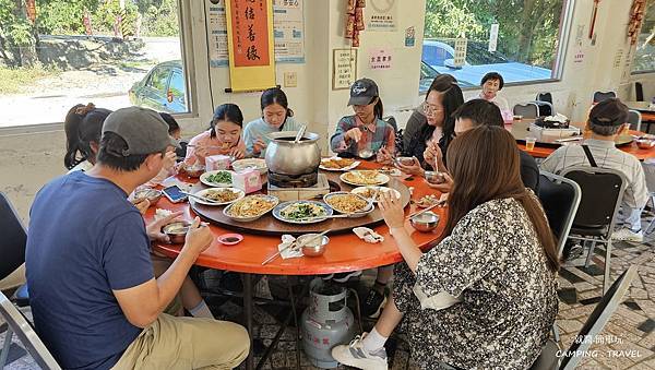 【露營趣】台南. 群木淺嚐露營區 ★新營地，順訪山上花園水道