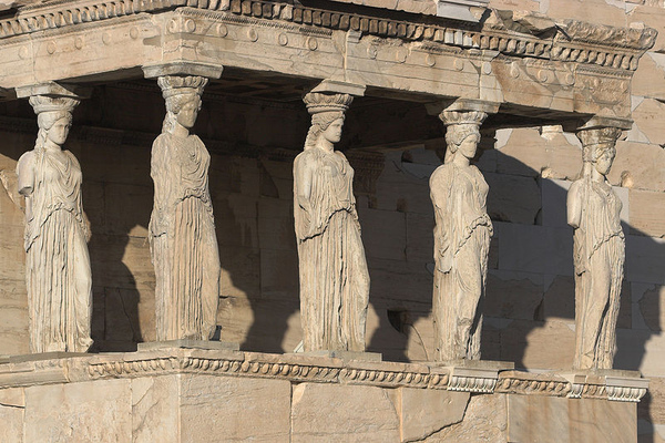 800px-Erechtheum_porch.jpg