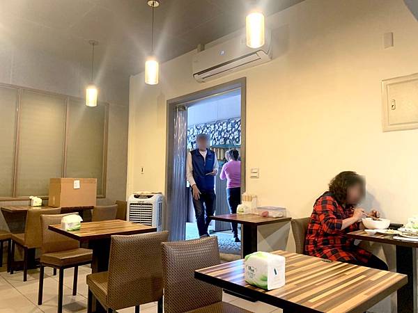 S__95518722-redacted.jpg S__95518722-redacted.jpg