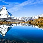 瑞士馬特洪峰-雪景倒影