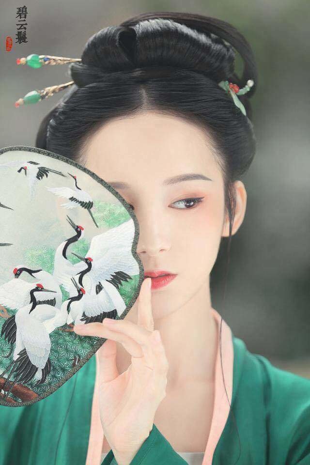 古裝美女-1254.jpg 古裝美女-1254.jpg