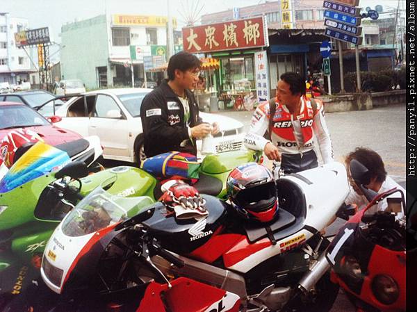 車隊旅遊 屏東萬巒偷照