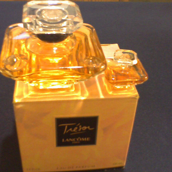 Lancome-Tresor.jpg