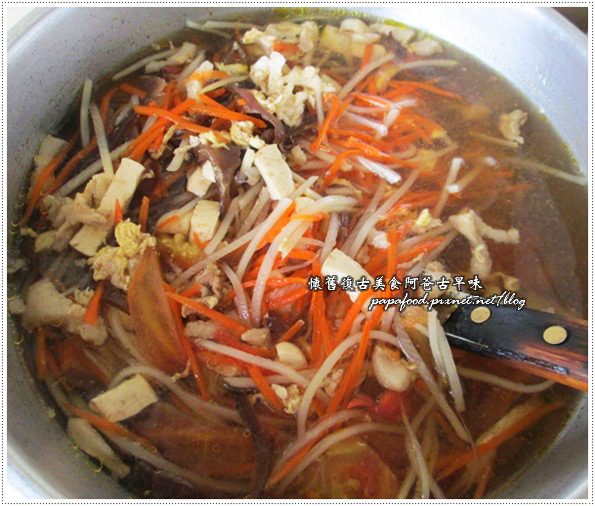 蕃茄豆腐肉絲湯 蕃茄豆腐肉絲湯
