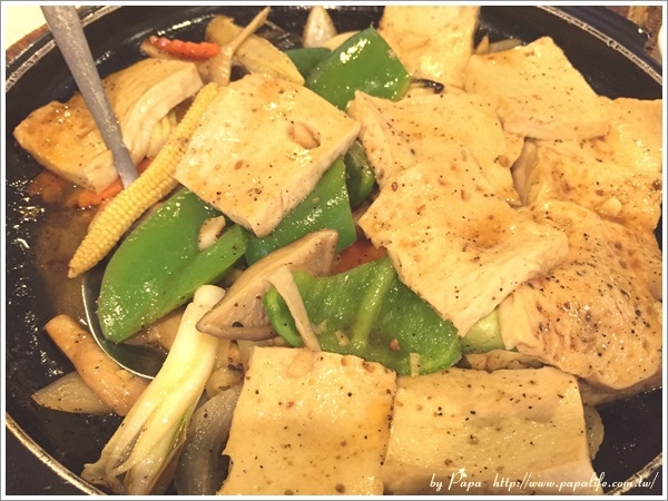 IMG_6595.jpg IMG_6595.jpg