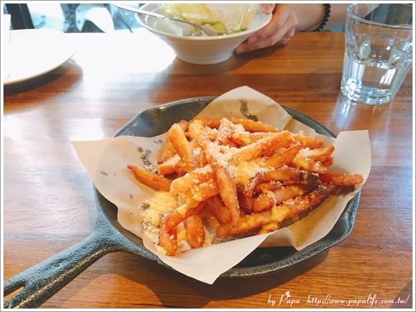 IMG_0951.jpg IMG_0951.jpg