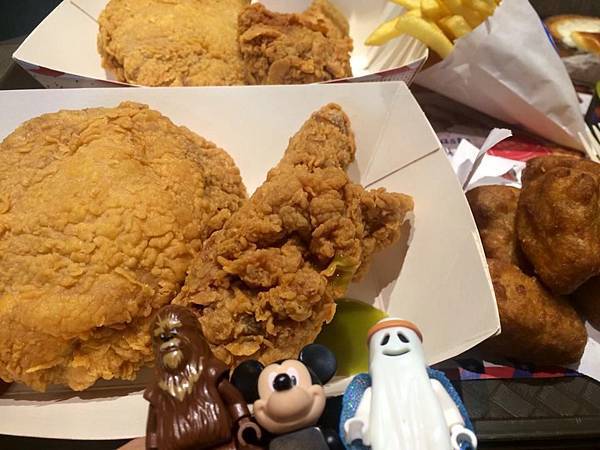 14695447_10155354064972814_3208513825661860918_n.jpg 14695447_10155354064972814_3208513825661860918_n.jpg