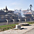 帕素帕蒂納廟(Pashupatinath)與巴格馬提河(Bagmati River)畔的火葬