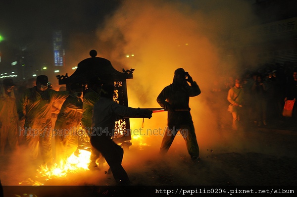 2010內湖元宵夜弄土地公