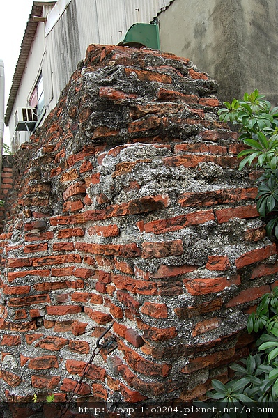 台南安平熱蘭遮城城垣暨城內建築遺構[國定古蹟]