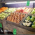 【The Forbidden Fruit Store】on Highway 1