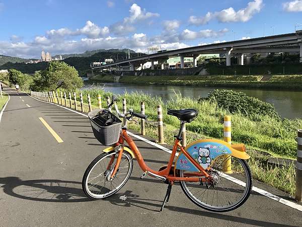 戶外休閒 基隆河自行車道u Bike之旅 汐止 淡水 風景美不勝收 打破你對河濱公園的印象 跟著霏霏一起吃喝玩樂 痞客邦