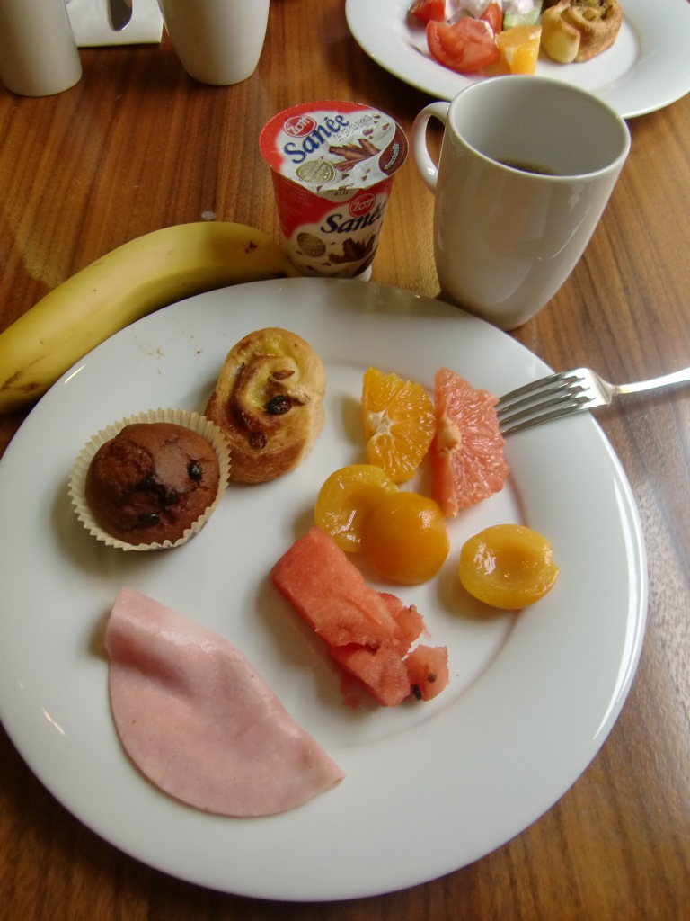 皮耳森BREAKFAST.JPG