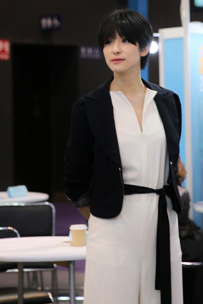 8cf95f09gy1fdloi5t056j21j42kqkdt.jpg 8cf95f09gy1fdloi5t056j21j42kqkdt.jpg