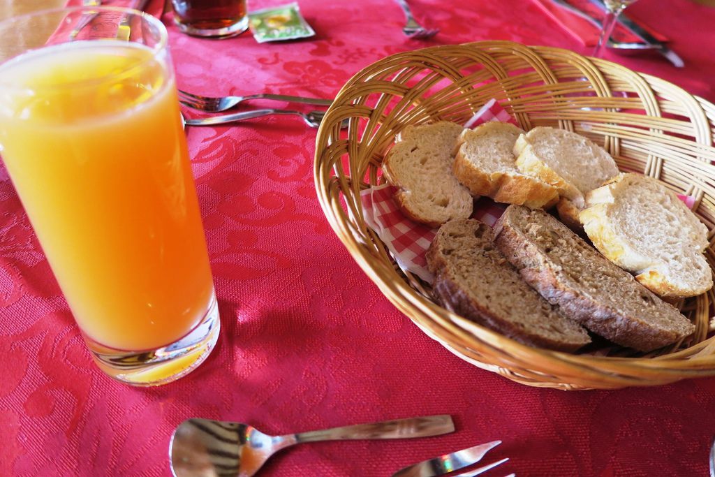 午餐酥炸碳烤豬肋排(14).JPG