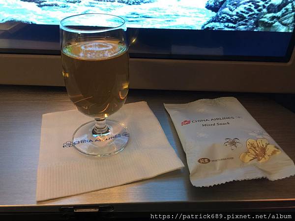 IMG_1880.JPG IMG_1880.JPG