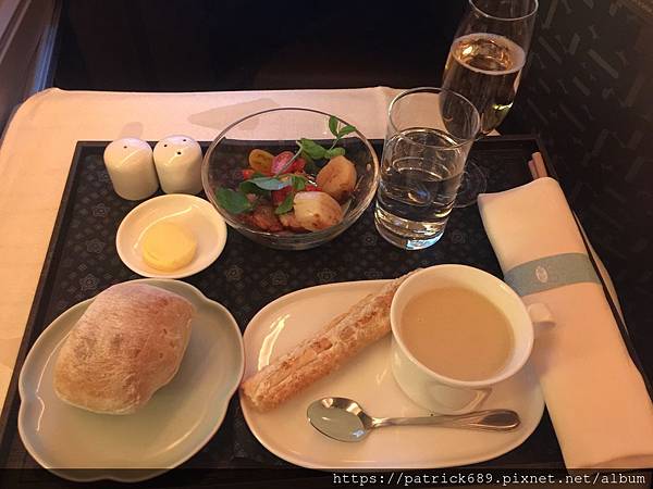 IMG_2203.JPG IMG_2203.JPG