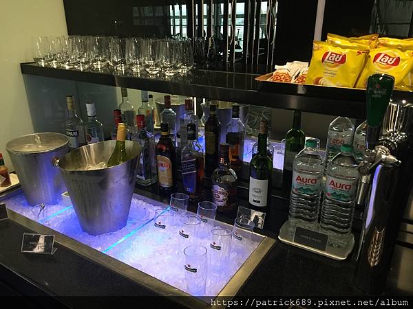 IMG_4587.JPG IMG_4587.JPG