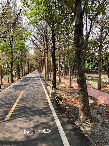 潭雅神綠園道步道.jpg
