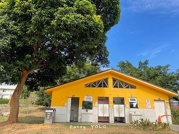 神岡圳前仁愛公園廁所