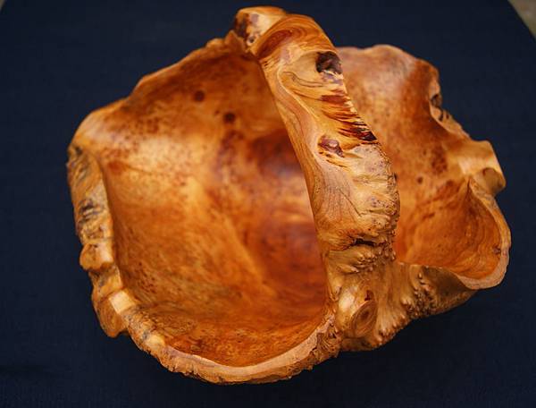 【阿里山小姑娘】福杉瘤置物籃(水果籃)