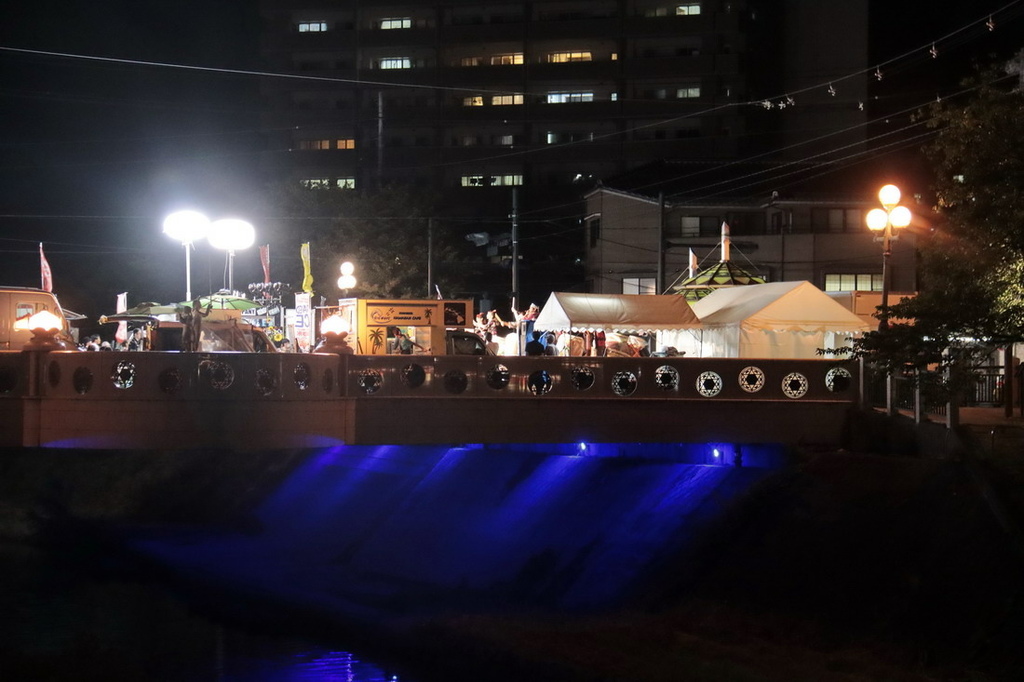 日本鳥取。鏘鏘祭しゃんしゃん祭︱入列《金氏世界紀錄》祭典。4