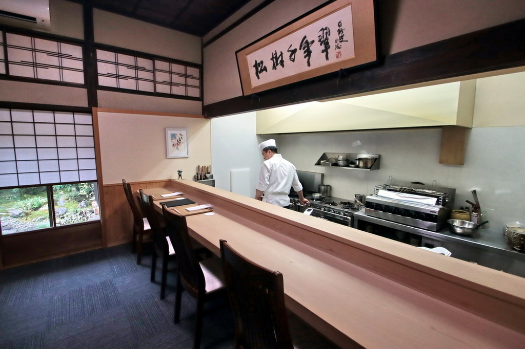 日本鳥取∣米其林1星秋山 あき山。1萬日圓的私廚無菜單晚餐。