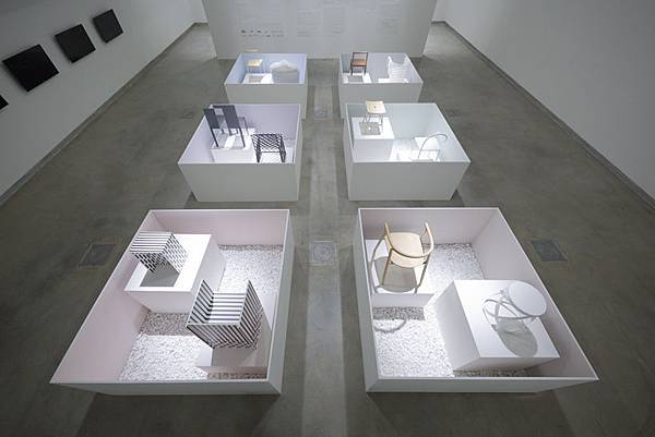 nendo_the_space_in_between_ground_floor12_takumi_ota.jpg