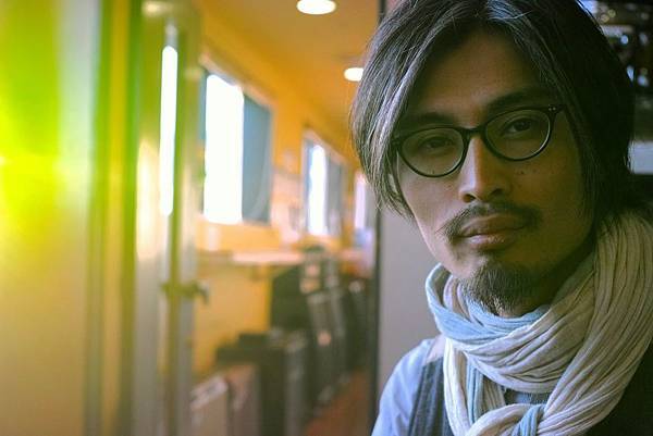 緊緊守護的吉他