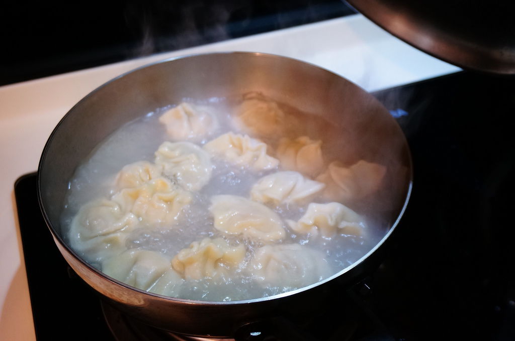 鮮食煮藝-爆汁手工水餃 (79).JPG