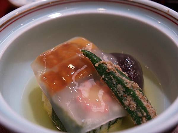 豐盛且精緻的晚餐
