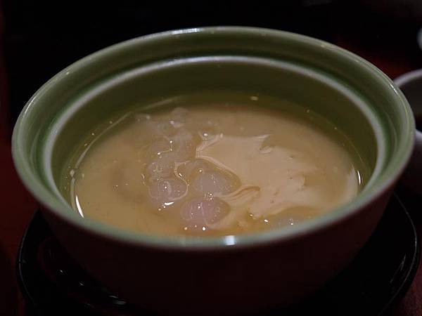 豐盛且精緻的晚餐