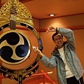 硬被我ㄠ也擺上pose的paul