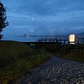 外頭有些飄雨