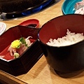 PA273133-a.jpg