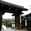 PA273170-a.jpg