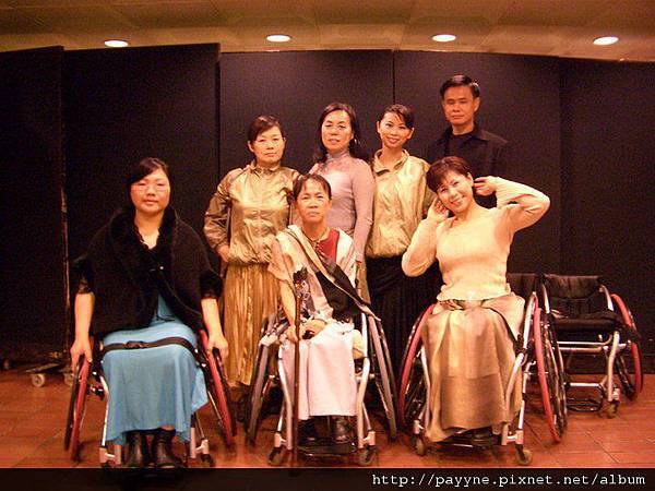 2005.3.26-香港第2屆亞洲盃，與馬來西亞隊友合照..