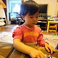 2012.04.13-若不認識我的人看到這照片，鐵定以為我是個妹妹...