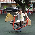 2012.04.22-到公園玩樂去~~我的生活怎麼都只是在玩樂咧?