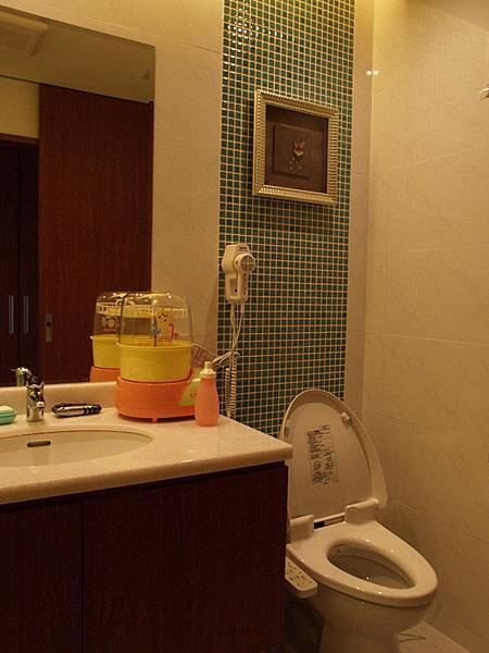 P8297848-a.jpg