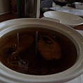 P8307926-a.jpg